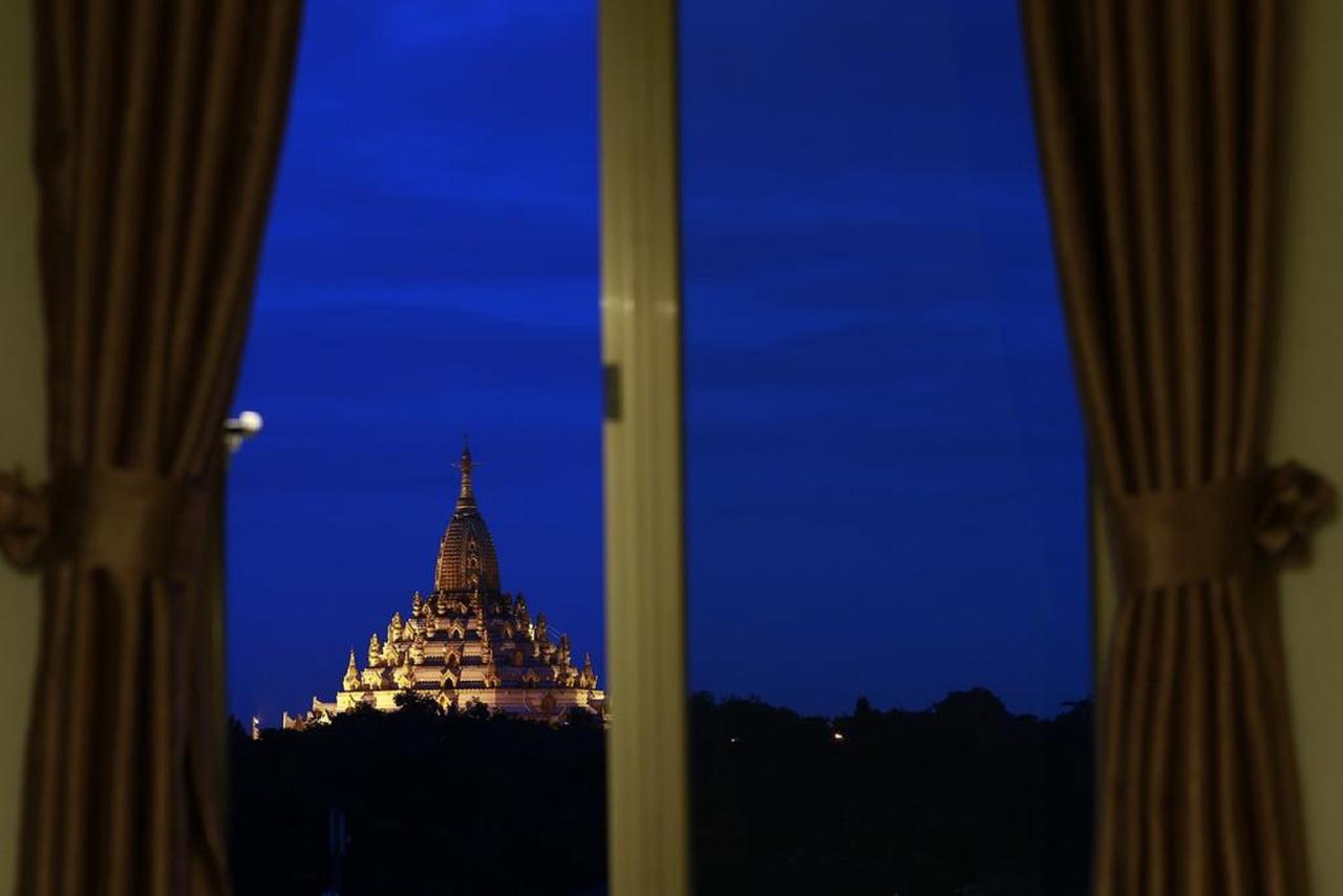 Rose Palace Отель Янгон
