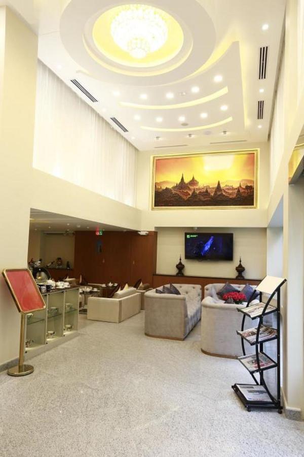 Отель Rose Palace 3*